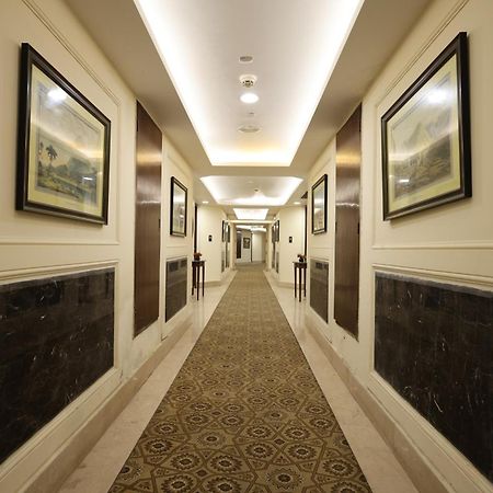 Hotel Samrat, Ню Делхи Екстериор снимка
