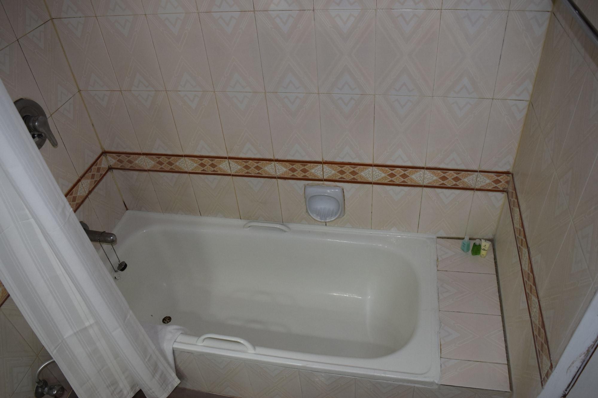 Hotel Samrat, Ню Делхи Екстериор снимка