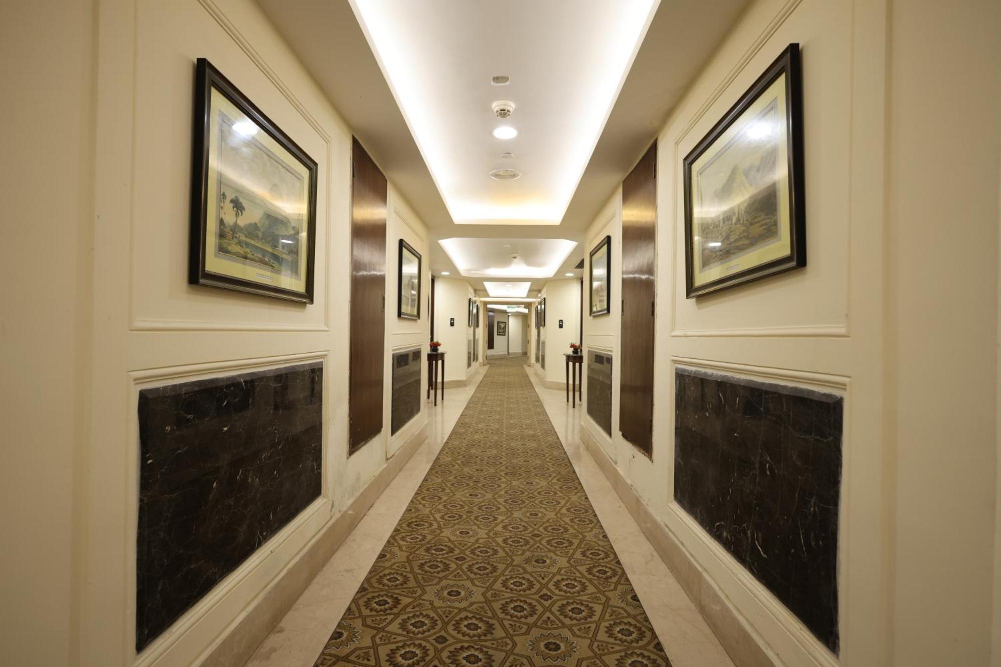 Hotel Samrat, Ню Делхи Екстериор снимка