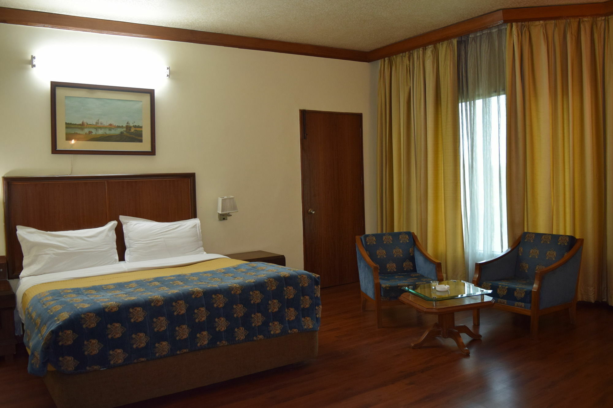 Hotel Samrat, Ню Делхи Екстериор снимка
